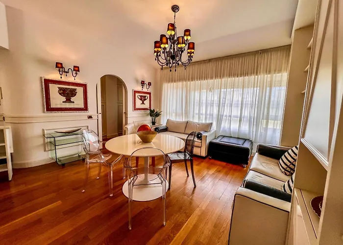 Appartement Castel Sant'angelo 90 - Near Piazza Cavour By Rhr Rome